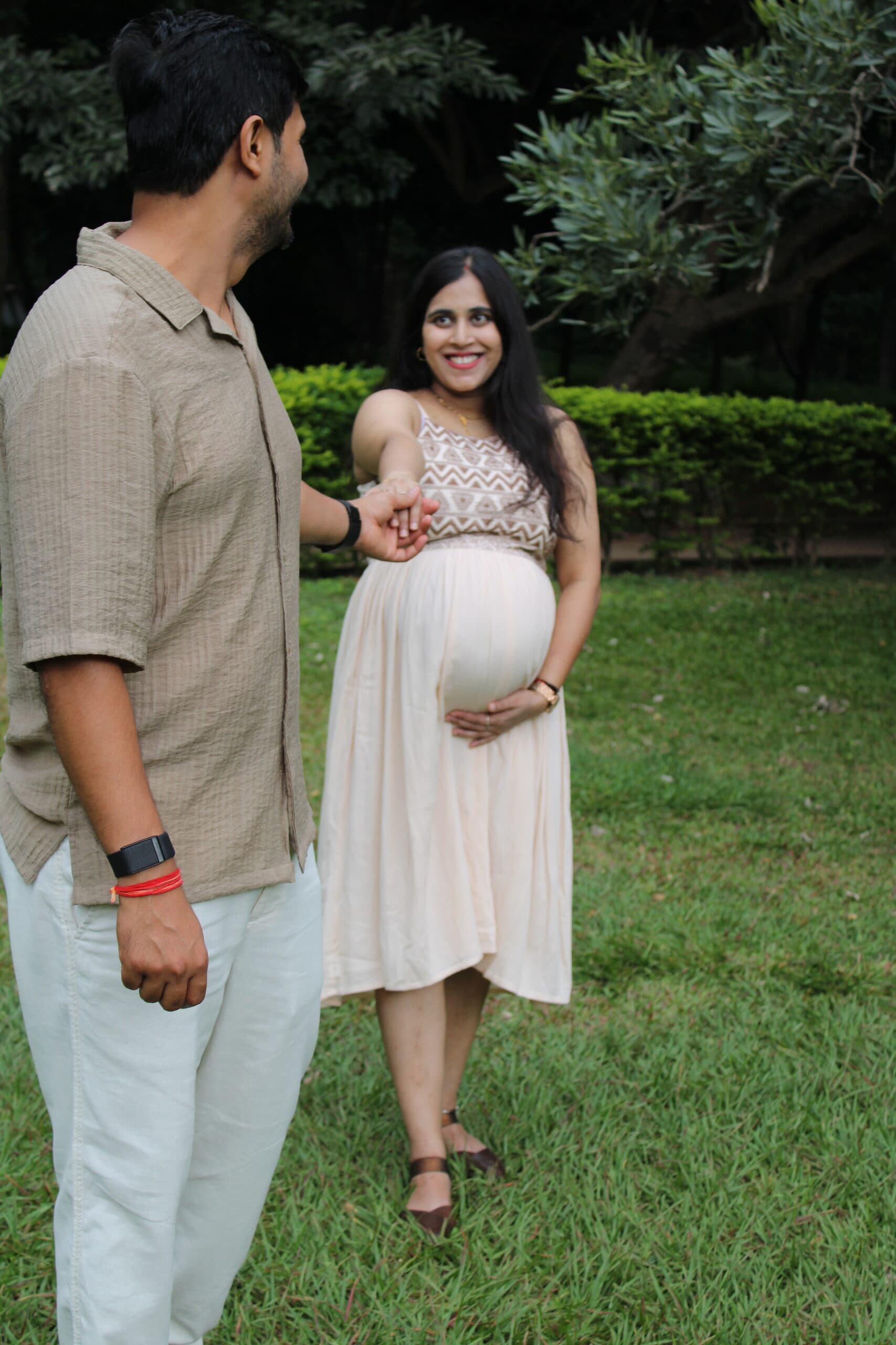 Maternity photoshoot in Bengaluru by Magnet Forever 3
