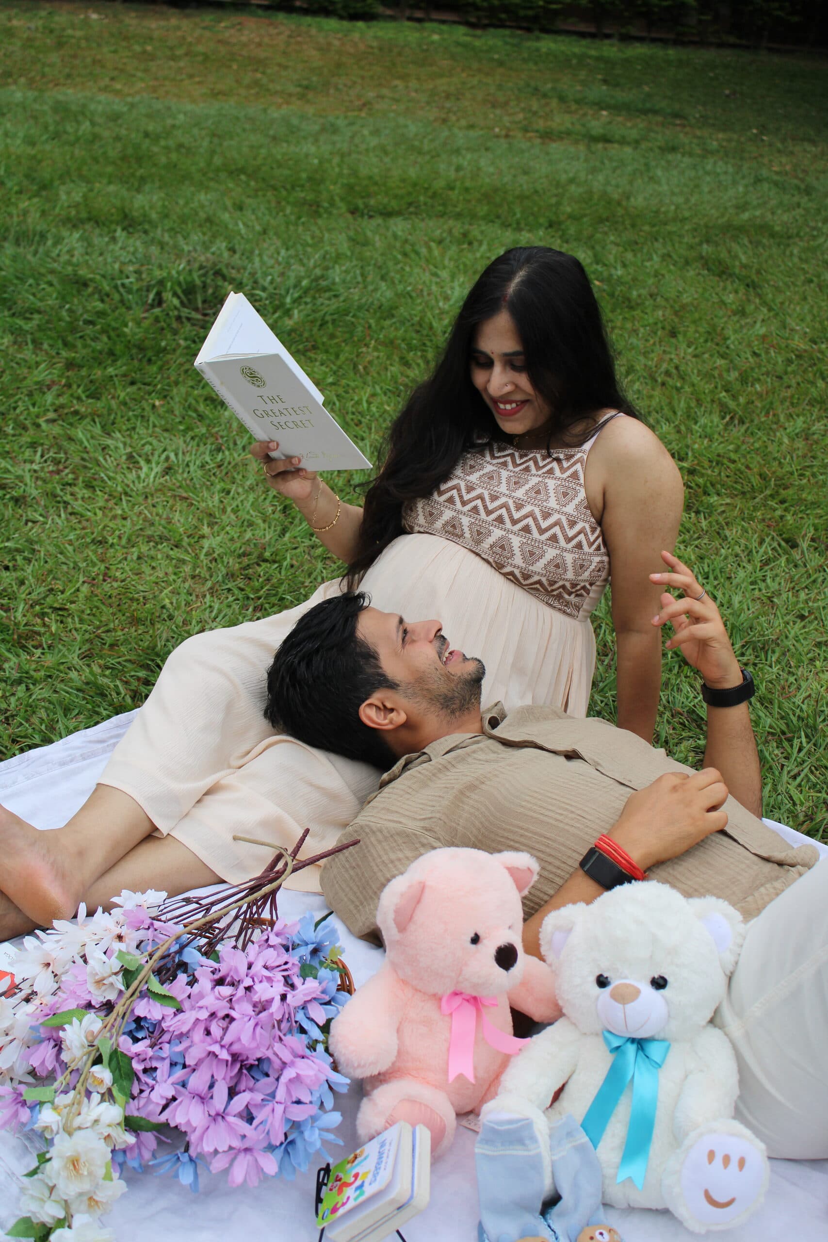Maternity photoshoot in Bengaluru by Magnet Forever 4