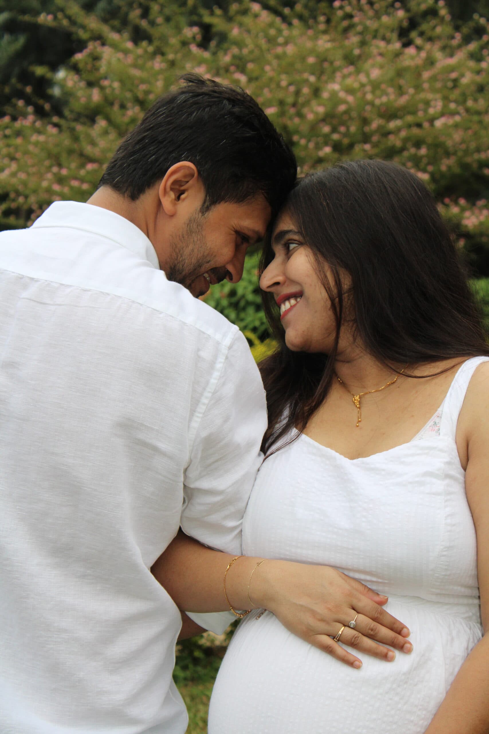 Maternity photoshoot in Bengaluru by Magnet Forever 11